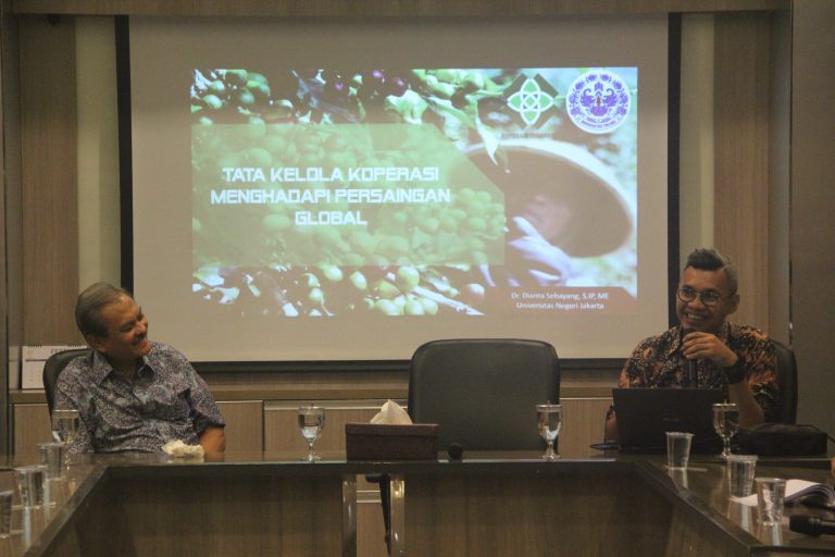 Universitas Trilogi Dorong Penguatan Koperasi Indonesia