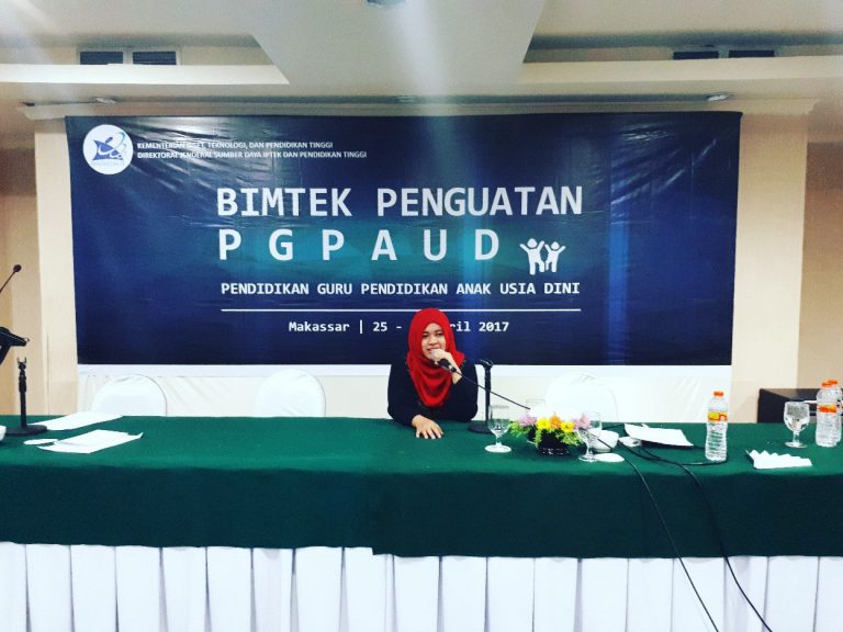 Bimbingan Teknis Penguatan Kompetensi Dosen PG PAUD Ristekdikti di Makassar
