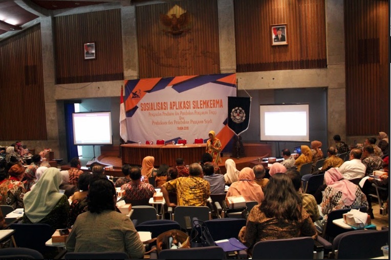 Kampus – Kampus Di Jakarta Ikuti Sosialiasi Aplikasi Silemkerma