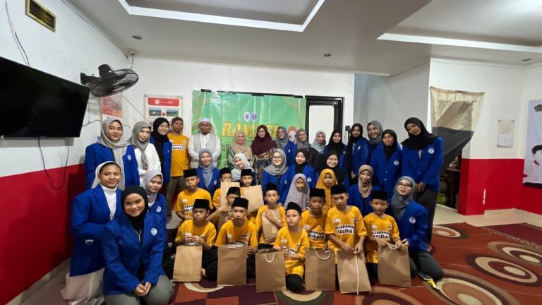 Program Studi Pendidikan Guru Pendidikan Anak Usia Dini (PG-PAUD)  Universitas Trilogi Berbagi Kebahagian di Bulan Ramadhan 1446 H