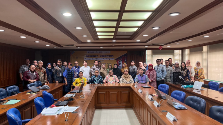 Asesmen Lapangan Program Studi Ekonomi Pembangunan